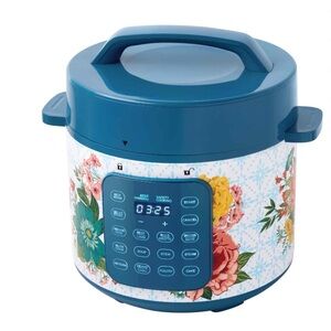 The Pioneer Women 6 -quart Pressure Cooker with touchscreen control